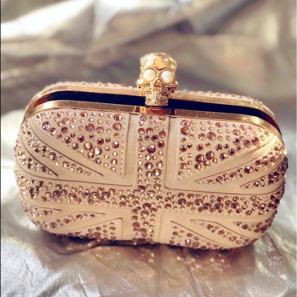 Alexander McQueen’s Clutch